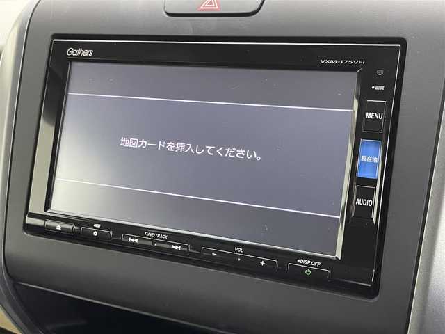 ホンダ フリード ハイブリット G 千葉県 2017(平29)年 4万km ルナシルバーM 禁煙車/車両接近通報装置/左側パワースライド/純正７インチナビ/・CD/DVD.Bluetooth.フルセグTV.SD/バックカメラ/クルーズコントロール/LEDヘッドライト/LEDアクティブコーナリングライト/ビルトインETC/車速連動オートドアロック/純正15インチアルミ/ステアリングスイッチ/プッシュスタート/スマートキー/スペアキー/取説・保証書