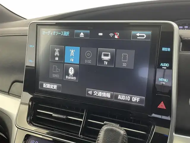 トヨタ エスティマ アエラス プレミアム 埼玉県 2018(平30)年 5.5万km ホワイトパールクリスタルシャイン サンルーフ　純正１0インチナビ　フリップダウンモニター　バックカメラ　両側パワースライドドア　ビルトインＥＴＣ　クルーズコントロール　前後ドラレコ　純正アルミ　純正フロアマット　ＬＥＤライト　スマートキー　オートライト　地デジフルセグTV