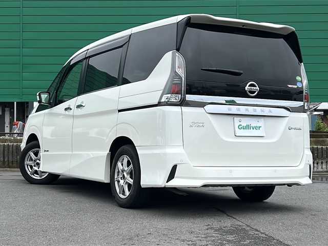 日産 セレナ e－パワー ハイウェイスター V 茨城県 2019(平31)年 14.9万km ブリリアントホワイトパール プロパイロット/後席用フリップダウンモニター/純正ナビゲーション/CD/DVD/Bluetooth/フルセグTV/アラウンドビューモニター/コーナーセンサー/エマージェンシーブレーキ/レーンキープアシスト/スマートキー×２/ビルトインETC/両側パワースライドドア/社外AW/オートライト/オートマチックハイビーム/LEDヘッドライト