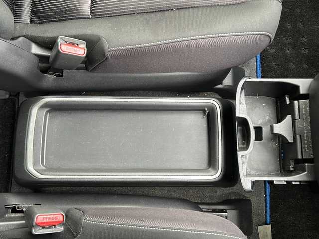 日産 セレナ e－パワー ハイウェイスター V 茨城県 2019(平31)年 14.9万km ブリリアントホワイトパール プロパイロット/後席用フリップダウンモニター/純正ナビゲーション/CD/DVD/Bluetooth/フルセグTV/アラウンドビューモニター/コーナーセンサー/エマージェンシーブレーキ/レーンキープアシスト/スマートキー×２/ビルトインETC/両側パワースライドドア/社外AW/オートライト/オートマチックハイビーム/LEDヘッドライト