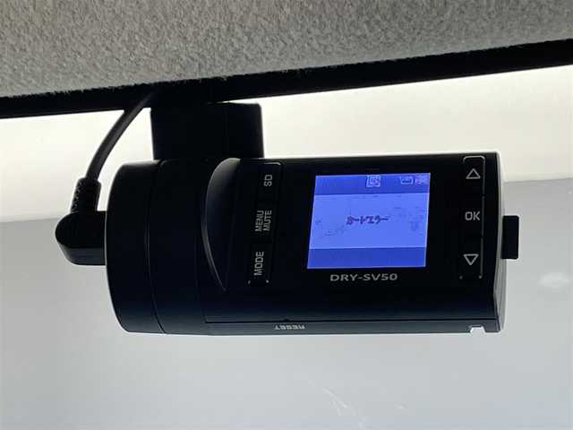 ダイハツ タント カスタム X SA 愛知県 2013(平25)年 8.4万km パールホワイトⅢ 純正８型ナビ　フルセグＴＶ　Ｂｌｕｅｔｏｏｔｈ　バックドア　パワースライドドア　ＥＴＣ　スマアシ　衝突軽減　ＬＥＤオートライト　フォグランプ　ＣＤ　ＤＶＤ　ＵＳＢ　リアシェード　プッシュスタート　禁煙