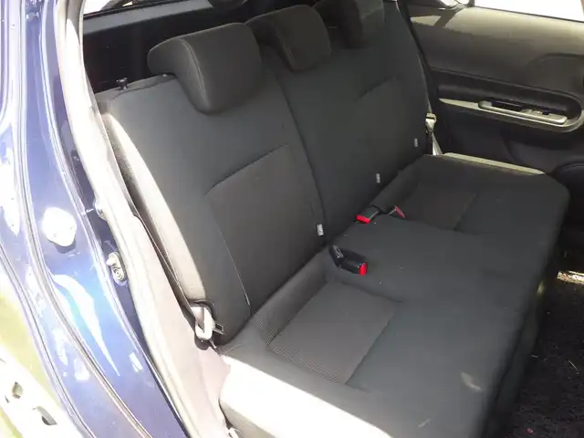 トヨタ アクア S スタイルブラック 千葉県 2018(平30)年 5.6万km ダークブルーマイカ Toyota Safety Sense/・プリクラッシュセーフティ/・レーンディパーチャーアラート/・オートハイビーム/純正SDナビ/ワンセグTV/【CD再生機能　Bluetooth接続】/バックカメラ/ドライブレコーダー/ETC/ステアリングスイッチ/ウインカーミラー/スマートキー