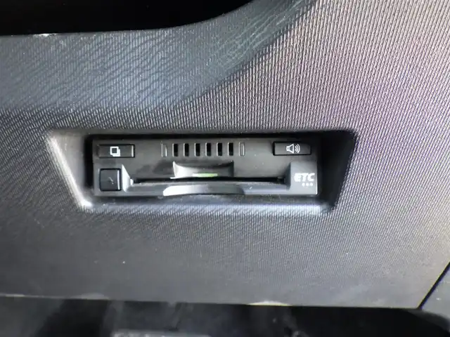 トヨタ アクア S スタイルブラック 千葉県 2018(平30)年 5.6万km ダークブルーマイカ Toyota Safety Sense/・プリクラッシュセーフティ/・レーンディパーチャーアラート/・オートハイビーム/純正SDナビ/ワンセグTV/【CD再生機能　Bluetooth接続】/バックカメラ/ドライブレコーダー/ETC/ステアリングスイッチ/ウインカーミラー/スマートキー