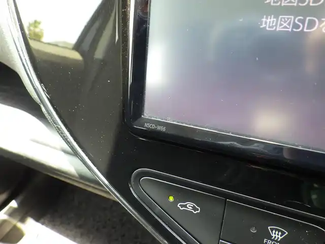 トヨタ アクア S スタイルブラック 千葉県 2018(平30)年 5.6万km ダークブルーマイカ Toyota Safety Sense/・プリクラッシュセーフティ/・レーンディパーチャーアラート/・オートハイビーム/純正SDナビ/ワンセグTV/【CD再生機能　Bluetooth接続】/バックカメラ/ドライブレコーダー/ETC/ステアリングスイッチ/ウインカーミラー/スマートキー