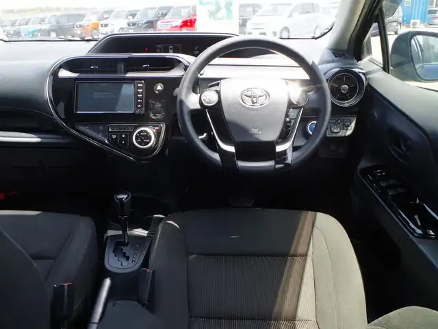 トヨタ アクア S スタイルブラック 千葉県 2018(平30)年 5.6万km ダークブルーマイカ Toyota Safety Sense/・プリクラッシュセーフティ/・レーンディパーチャーアラート/・オートハイビーム/純正SDナビ/ワンセグTV/【CD再生機能　Bluetooth接続】/バックカメラ/ドライブレコーダー/ETC/ステアリングスイッチ/ウインカーミラー/スマートキー