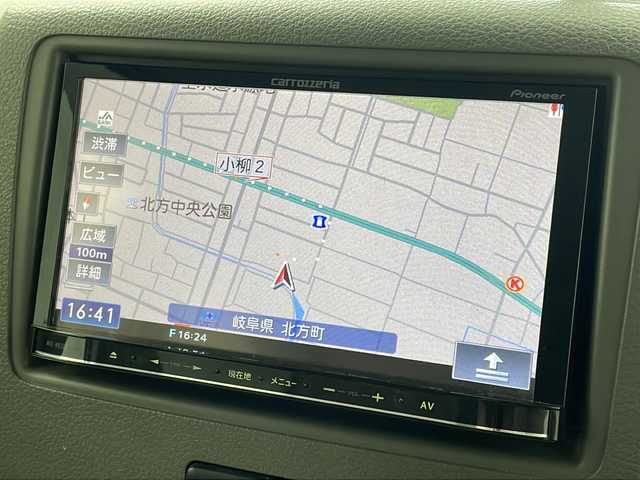 スズキ スペーシア X 岐阜県 2013(平25)年 8.2万km パールホワイト 社外ナビ(AM/FM/CD/フルセグ/AUX)/バックカメラ/ドラレコ前後/片側パワースライドドア/ビルトインETC/プッシュスタート/スマートキー/スペアキー/純正フロアマット/サイドバイザー/アイドリングストップ/AAC