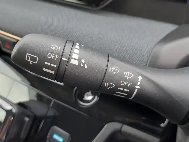 日産 サクラ X 東京都 2024(令6)年 0.5万km ホワイトパール 純正ナビ/アラウンドビューモニター/フルセグ/ドライブレコーダー/ビルトインETC/e-Pedal/エマージェンシーブレーキ/車線逸脱防止支援システム/前方衝突予測警報/LEDヘッドライト/オートライト/スマートキー