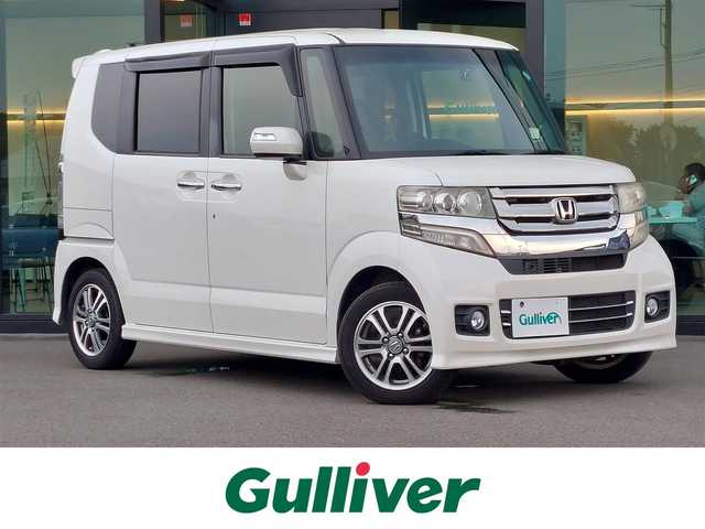 ホンダ Ｎ ＢＯＸ カスタム G Lパッケージ 東京都 2016(平28)年 4.1万km プレミアムホワイトパールⅡ 社外ナビ/純正アルミホイール/ビルトインETC/純正フロアマット/片側パワースライドドア/プッシュスタート/キーレスエントリー/バックカメラ/オートライト/横滑り防止装置