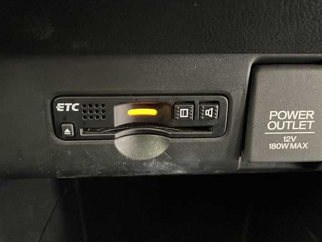 ホンダ Ｎ ＢＯＸ カスタム G Lパッケージ 長野県 2016(平28)年 4.1万km プレミアムホワイトパールⅡ 社外メモリナビ（型番：AVIC-RZ300）/（ワンセグTV＆CD＆DVD＆FM・AM）/ビルトインETC/ドライブレコーダー（前後）/横滑り防止装置/プッシュスタート/片側パワースライドドア/シートバックテーブル/後席ロールサンシェード/純正フロアマット/オートライト/ドアバイザー/14インチ純正アルミホイール/スマートキー/保証書/取扱説明書