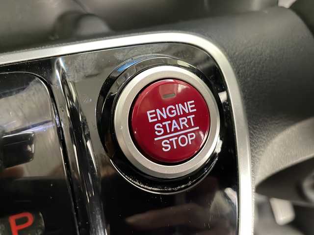 ホンダ Ｎ ＢＯＸ カスタム G Lパッケージ 長野県 2016(平28)年 4.1万km プレミアムホワイトパールⅡ 社外メモリナビ（型番：AVIC-RZ300）/（ワンセグTV＆CD＆DVD＆FM・AM）/ビルトインETC/ドライブレコーダー（前後）/横滑り防止装置/プッシュスタート/片側パワースライドドア/シートバックテーブル/後席ロールサンシェード/純正フロアマット/オートライト/ドアバイザー/14インチ純正アルミホイール/スマートキー/保証書/取扱説明書