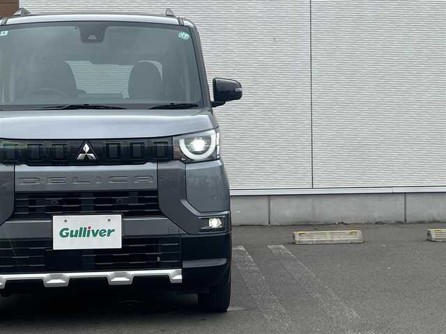 三菱 デリカミニ T プレミアム 秋田県 2024(令6)年 1.6万km グレーⅡ ４WD/ターボ/LEDヘッドライト/両側パワスラ/社外ナビ/フルセグ/全方位カメラ/社外アルミ/スマートキー/プッシュスタート/オートマチックハイビーム/クルーズコントロール/ダウンヒルアシストコントロール/コーナーセンサー/ステアリングスイッチ/ステアリングヒーター/アラウンドビューモニター/ETC/ルーフレール/社外フロアマット/純正ドアバイザー/オートライト/オートエアコン/パワーステアリング/パワーウィンドウ/横滑り防止/レベライザー/電動格納ウィンカーミラー/保証書/取扱説明書/記録簿