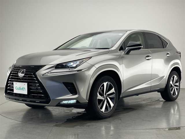 レクサス ＮＸ 300h ブラックシークエンス 愛知県 2019(平31)年 8.4万km ソニックチタニウム 純１０型ＤＡナビ　フルセグＴＶ　Ｂｌｕｅｔｏｏｔｈ　全方位カメラ　３眼ＬＥＤヘッドライト　黒革　レクサスセーフティシステム　パワーバックドア　ＢＳＭ　ドラレコ　ＥＴＣ２．０　追従クルコン　衝突軽減
