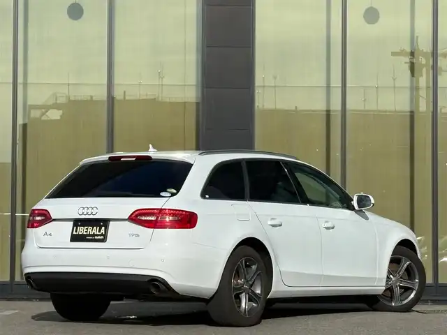 アウディ Ａ４ アバント 2．0 TFSI アーバン 石川県 2014(平26)年 3.4万km パール パワーバックドア/D/Nシートヒーター/コーナーセンサー/バックカメラ/ETC/パドルシフト/フルセグ/BT