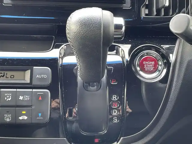 ホンダ Ｎ ＷＧＮ カスタム G ターボパッケージ 島根県 2018(平30)年 8.4万km クリスタルブラックパール 登録時走行距離 83821km/社外ナビ(MDV-D505BT)/(AM/FM/CD/DVD/BT）/フルセグＴＶ/純正１４インチアルミホイール/クルーズコントロール/ＥＴＣ/ドライブレコーダー/横滑り防止/アイドリングストップ/電動格納ミラー/オートライト/プッシュスタート/スマートキー/フロアマット