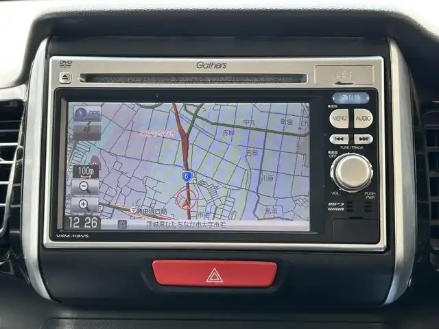 ホンダ Ｎ ＢＯＸ カスタム SSブラックSパッケージ 茨城県 2017(平29)年 3.3万km プレミアムホワイトパールⅡ 社外ナビ/ワンセグTV/DVD再生機能/両側パワースライド/シートヒーター（運転・助手）/オートリトラミラー/ETC/純正フロアマット/純正アルミホイール/ディスチャージライト/スマートキー/プッシュスタート