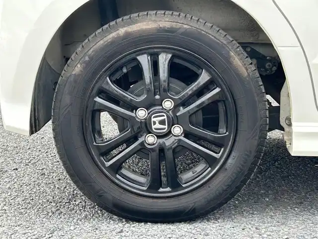 ホンダ Ｎ ＢＯＸ カスタム SSブラックSパッケージ 茨城県 2017(平29)年 3.3万km プレミアムホワイトパールⅡ 社外ナビ/ワンセグTV/DVD再生機能/両側パワースライド/シートヒーター（運転・助手）/オートリトラミラー/ETC/純正フロアマット/純正アルミホイール/ディスチャージライト/スマートキー/プッシュスタート