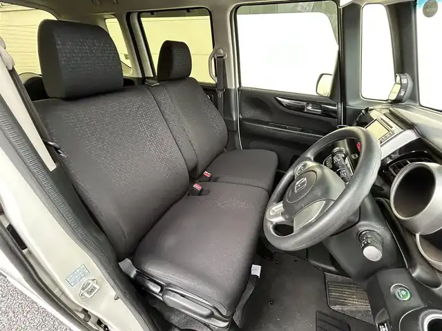 ホンダ Ｎ ＢＯＸ カスタム SSブラックSパッケージ 茨城県 2017(平29)年 3.3万km プレミアムホワイトパールⅡ 社外ナビ/ワンセグTV/DVD再生機能/両側パワースライド/シートヒーター（運転・助手）/オートリトラミラー/ETC/純正フロアマット/純正アルミホイール/ディスチャージライト/スマートキー/プッシュスタート
