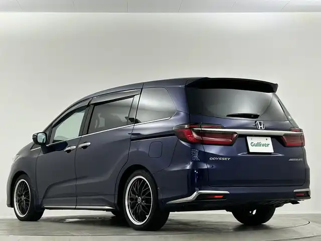 ホンダ オデッセイ アブソルート 埼玉県 2020(令2)年 3.7万km オブシダンブルーパール ホンダセンシング　純正１０インチナビ　マルチビューカメラ　フルセグＴＶ　Ｂｌｕｅｔｏｏｔｈ　スマートパーキングアシスト　両側パワースライドドア　オットマン　ブラックハーフレザーシート　ビルトインＥＴＣ
