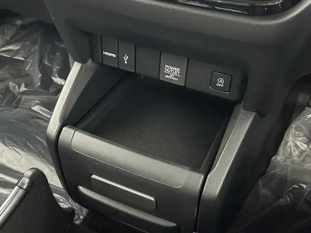 ホンダ オデッセイ アブソルート 埼玉県 2020(令2)年 3.7万km オブシダンブルーパール ホンダセンシング　純正１０インチナビ　マルチビューカメラ　フルセグＴＶ　Ｂｌｕｅｔｏｏｔｈ　スマートパーキングアシスト　両側パワースライドドア　オットマン　ブラックハーフレザーシート　ビルトインＥＴＣ