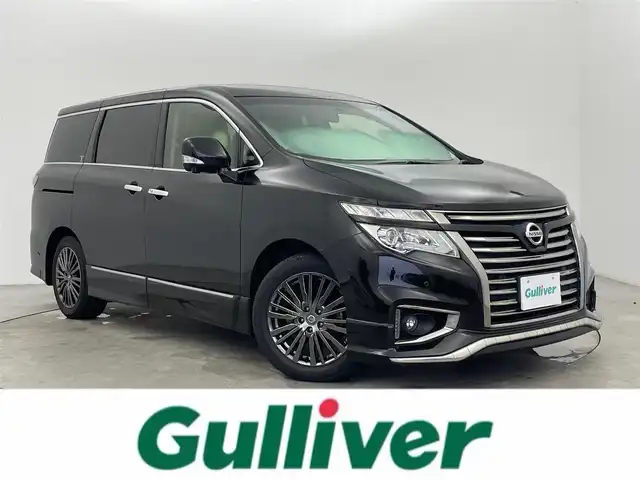 日産 エルグランド 250HWS アーバンクロム 富山県 2015(平27)年 3.9万km ファントムブラック 純正ナビ（CD DVD MSV bluetooth）/フルセグTV/全方位カメラ/両側パワースライドドア/前後コーナーセンサー/ビルトインETC/ハーフレザーシート/クルーズコントロール/100V-100W電源/スマートキー/スペアキー/プッシュスタート/LEDヘッドライト/オートライト/フォグ/横滑り防止装置/バックドアオートクロージャー/保証書、取説