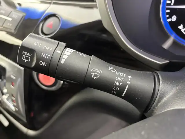 日産 エルグランド 250HWS アーバンクロム 富山県 2015(平27)年 3.9万km ファントムブラック 純正ナビ（CD DVD MSV bluetooth）/フルセグTV/全方位カメラ/両側パワースライドドア/前後コーナーセンサー/ビルトインETC/ハーフレザーシート/クルーズコントロール/100V-100W電源/スマートキー/スペアキー/プッシュスタート/LEDヘッドライト/オートライト/フォグ/横滑り防止装置/バックドアオートクロージャー/保証書、取説