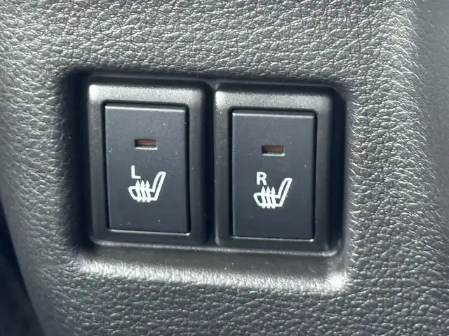 スズキ スペーシア ギア HYBRID XZ 滋賀県 2023(令5)年 2.3万km アクティブイエロー/ガンメタリック2トーン 純正8インチナビ/両側パワースライドドア/追従クルーズコントロール/全方位カメラ・バックカメラ/コーナーセンサー/LEDヘッドライト/シートヒーター/CD/DVD/SD/Bluetooth/フルセグ/ヘッドアップディスプレイ/スマートキー/ETC/スペアキー