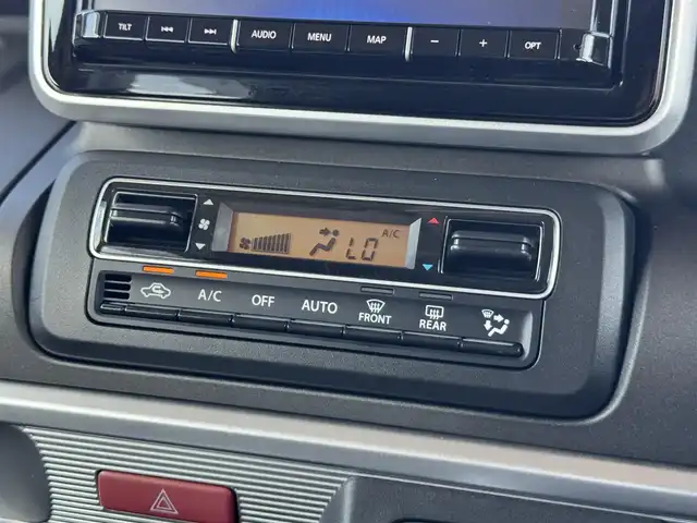 スズキ スペーシア ギア HYBRID XZ 滋賀県 2023(令5)年 2.3万km アクティブイエロー/ガンメタリック2トーン 純正8インチナビ/両側パワースライドドア/追従クルーズコントロール/全方位カメラ・バックカメラ/コーナーセンサー/LEDヘッドライト/シートヒーター/CD/DVD/SD/Bluetooth/フルセグ/ヘッドアップディスプレイ/スマートキー/ETC/スペアキー