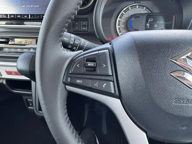 スズキ スペーシア ギア HYBRID XZ 滋賀県 2023(令5)年 2.3万km アクティブイエロー/ガンメタリック2トーン 純正8インチナビ/両側パワースライドドア/追従クルーズコントロール/全方位カメラ・バックカメラ/コーナーセンサー/LEDヘッドライト/シートヒーター/CD/DVD/SD/Bluetooth/フルセグ/ヘッドアップディスプレイ/スマートキー/ETC/スペアキー