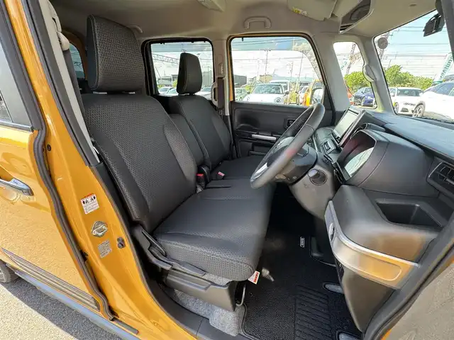 スズキ スペーシア ギア HYBRID XZ 滋賀県 2023(令5)年 2.3万km アクティブイエロー/ガンメタリック2トーン 純正8インチナビ/両側パワースライドドア/追従クルーズコントロール/全方位カメラ・バックカメラ/コーナーセンサー/LEDヘッドライト/シートヒーター/CD/DVD/SD/Bluetooth/フルセグ/ヘッドアップディスプレイ/スマートキー/ETC/スペアキー