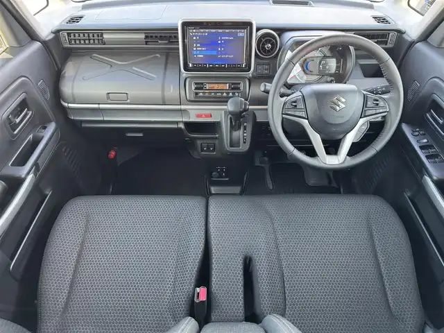 スズキ スペーシア ギア HYBRID XZ 滋賀県 2023(令5)年 2.3万km アクティブイエロー/ガンメタリック2トーン 純正8インチナビ/両側パワースライドドア/追従クルーズコントロール/全方位カメラ・バックカメラ/コーナーセンサー/LEDヘッドライト/シートヒーター/CD/DVD/SD/Bluetooth/フルセグ/ヘッドアップディスプレイ/スマートキー/ETC/スペアキー