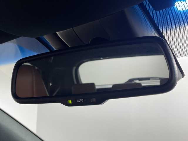 トヨタ ハリアー プログレス 神奈川県 2018(平30)年 6.3万km 黒 純正9インチナビゲーション/Bluetooth　フルセグ　SD　USB　AUX/JBLプレミアムサウンド/パノラミックビューモニター/ハーフレザーシート/トヨタセーフティーシステム/プリクラッシュセーフティー/レーンディパーチャーアラート/アダプティブハイビーム/レーダークルーズコントロール/パワーシート/パワーバックドア/ビルトインETC2.0/純正前方ドライブレコーダー/純正フロアマット/ステアリングリモコン/革巻きステアリング/電動サイドブレーキ/オートホールド/LEDヘッドライト/フォグランプ/オートライト/純正18インチアルミホイール/スマートキー/スペアキー2本