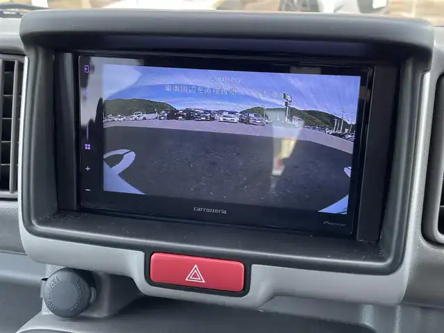 スズキ エブリイ PA リミテッド 愛媛県 2024(令6)年 0.6万km スペリアホワイト 衝突軽減ブレーキ/車線逸脱警報/カロッツェリア　ディスプレイオーディオ（DMH-SZ500)/Bluetooth/AppleCarPlay/AndroidAuto/バックカメラ/ETC/パワーウインドウ/純正フロアマット/キーレスエントリー/社外14インチアルミ/純正ホイール＆スタッドレスタイヤ（2024年製）積込/ドライブレコーダー/取扱説明書/保証書/スペアキー有