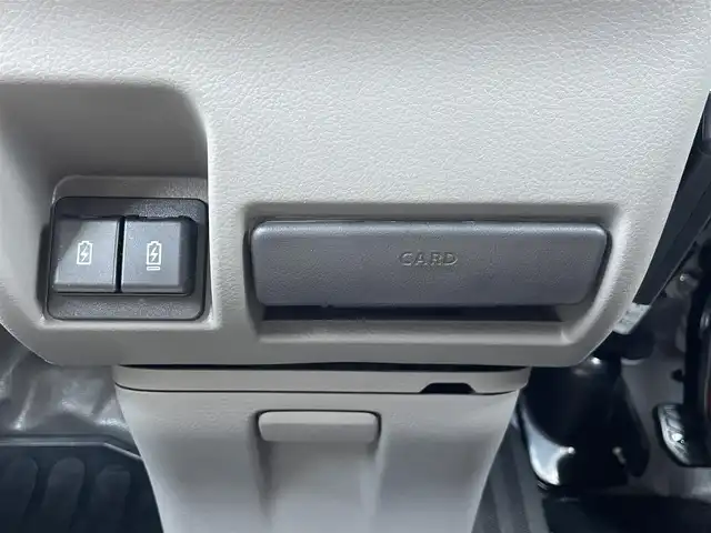 スズキ エブリイ PA リミテッド 愛媛県 2024(令6)年 0.6万km スペリアホワイト 衝突軽減ブレーキ/車線逸脱警報/カロッツェリア　ディスプレイオーディオ（DMH-SZ500)/Bluetooth/AppleCarPlay/AndroidAuto/バックカメラ/ETC/パワーウインドウ/純正フロアマット/キーレスエントリー/社外14インチアルミ/純正ホイール＆スタッドレスタイヤ（2024年製）積込/ドライブレコーダー/取扱説明書/保証書/スペアキー有