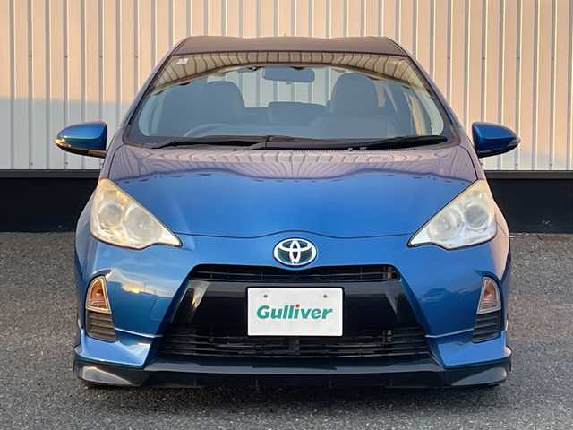 トヨタ アクア G ブラックソフトレザーセレ 千葉県 2014(平26)年 4万km コバルトブルーメタリック 純正メモリナビ/(フルセグTV/BT/CD/DVD/FM/AM)/バックカメラ/ルーフラッピング/レザーシート/ETC/アイドリングストップ/オートライト/ウィンカーミラー/電動格納ミラー/社外15インチAW/ローダウン/プッシュスタート/スマートキー/フロアマット/ドアバイザー/スペアキー