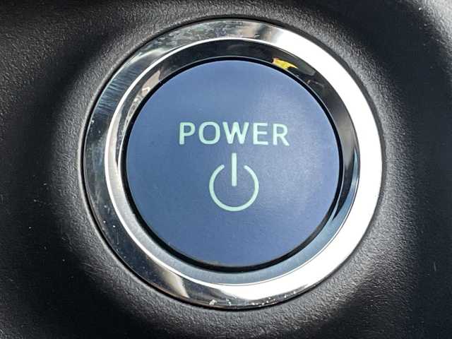 トヨタ アクア G ブラックソフトレザーセレ 千葉県 2014(平26)年 4万km コバルトブルーメタリック 純正メモリナビ/(フルセグTV/BT/CD/DVD/FM/AM)/バックカメラ/ルーフラッピング/レザーシート/ETC/アイドリングストップ/オートライト/ウィンカーミラー/電動格納ミラー/社外15インチAW/ローダウン/プッシュスタート/スマートキー/フロアマット/ドアバイザー/スペアキー