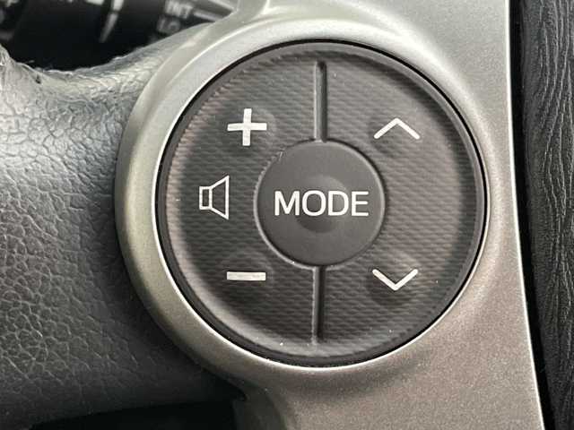 トヨタ アクア G ブラックソフトレザーセレ 千葉県 2014(平26)年 4万km コバルトブルーメタリック 純正メモリナビ/(フルセグTV/BT/CD/DVD/FM/AM)/バックカメラ/ルーフラッピング/レザーシート/ETC/アイドリングストップ/オートライト/ウィンカーミラー/電動格納ミラー/社外15インチAW/ローダウン/プッシュスタート/スマートキー/フロアマット/ドアバイザー/スペアキー