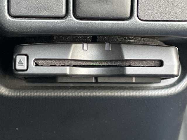 トヨタ アクア G ブラックソフトレザーセレ 千葉県 2014(平26)年 4万km コバルトブルーメタリック 純正メモリナビ/(フルセグTV/BT/CD/DVD/FM/AM)/バックカメラ/ルーフラッピング/レザーシート/ETC/アイドリングストップ/オートライト/ウィンカーミラー/電動格納ミラー/社外15インチAW/ローダウン/プッシュスタート/スマートキー/フロアマット/ドアバイザー/スペアキー