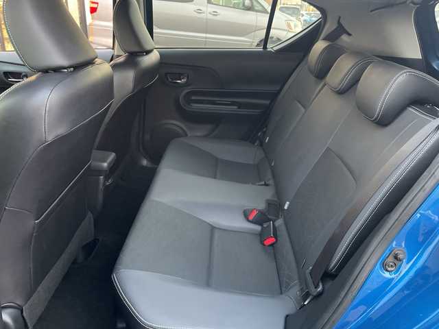 トヨタ アクア G ブラックソフトレザーセレ 千葉県 2014(平26)年 4万km コバルトブルーメタリック 純正メモリナビ/(フルセグTV/BT/CD/DVD/FM/AM)/バックカメラ/ルーフラッピング/レザーシート/ETC/アイドリングストップ/オートライト/ウィンカーミラー/電動格納ミラー/社外15インチAW/ローダウン/プッシュスタート/スマートキー/フロアマット/ドアバイザー/スペアキー