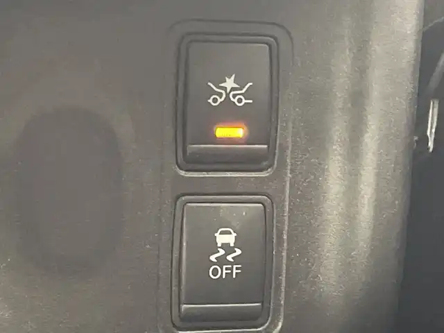 日産 セレナ ハイウェイスター G プロパイロットED 群馬県 2016(平28)年 8.8万km ブリリアントホワイトパール プロパイロット　純正９型ナビ　純正フリップダウンモニター　フルセグＴＶ　バックカメラ　アイドリングストップ　衝突被害軽減ブレーキ　レーンアシスト　ＬＥＤヘッドライト　ＥＴＣ　スマートキー　禁煙車