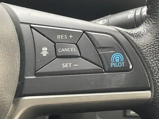 日産 セレナ ハイウェイスター G プロパイロットED 群馬県 2016(平28)年 8.8万km ブリリアントホワイトパール プロパイロット　純正９型ナビ　純正フリップダウンモニター　フルセグＴＶ　バックカメラ　アイドリングストップ　衝突被害軽減ブレーキ　レーンアシスト　ＬＥＤヘッドライト　ＥＴＣ　スマートキー　禁煙車