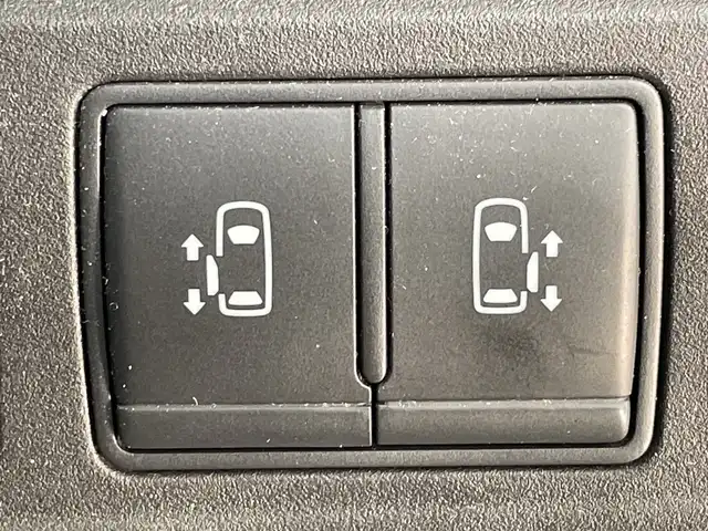 日産 セレナ ハイウェイスター G プロパイロットED 群馬県 2016(平28)年 8.8万km ブリリアントホワイトパール プロパイロット　純正９型ナビ　純正フリップダウンモニター　フルセグＴＶ　バックカメラ　アイドリングストップ　衝突被害軽減ブレーキ　レーンアシスト　ＬＥＤヘッドライト　ＥＴＣ　スマートキー　禁煙車