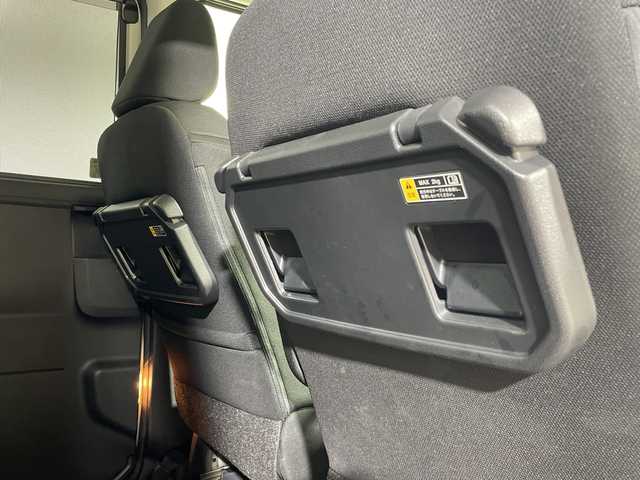 トヨタ ルーミー カスタムG－T 神奈川県 2022(令4)年 2.5万km パールホワイトⅢ 純正9インチSDナビ（NSZT-Y68T)/スマートアシスト/ターボ/ドライブレコーダー/衝突被害軽減システム/バックカメラ/アダプティブクルーズコントロール/両側パワースライドドア/横滑り防止装置/ETC/LEDヘッドライト/オートライト/ウィンカーミラー/電動格納ミラー/純正15インチAW/シートヒーター/シートリフター/プッシュスタート/スマートキー/フロアマット/スペアキー/取扱説明書