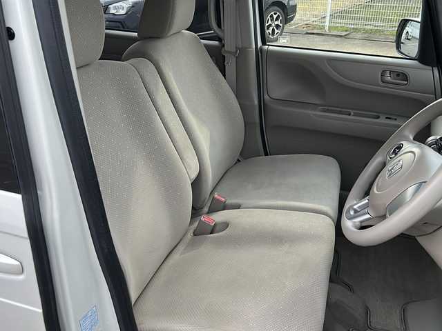 ホンダ Ｎ ＢＯＸ G Lパッケージ 富山県 2012(平24)年 12.4万km プレミアムホワイトパール スマートキー２本/両側パワースライドドア/純正メモリーナビ（VXM-155C）/Bluetooth/CD/ETC2.0/バックカメラ/純正フロアマット/ドアバイザー/ステアリングスイッチ/横滑り防止装置/ヘッドライトレベライザー/保証書/取説/ナビ取説