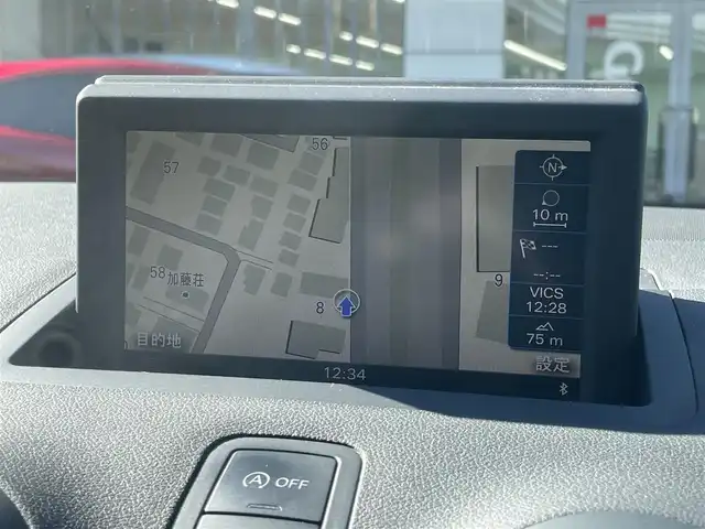 アウディ Ａ１ スポーツバック 1．4TFSI 東京都 2014(平26)年 3.2万km フローレットシルバーM バイキセノンパッケージ/・HIDヘッドランプ/純正ナビ/・フルセグTV/DVD/Bluetooth/ターボ/スマートキー/プッシュスタート/純正アルミホイール15インチ/保証書/取扱説明書/スペアキー