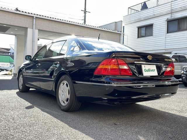 トヨタ セルシオ C インテリアセレクション 高知県 2001(平13)年 6.1万km ブラック サンルーフ/レザーシート/全席シートヒーター/前席エアシート/パワーシート/メモリー機能付きシート/リモコンキー/スペアキー１本/純正ナビ/CD/オートライト/純正フロアマット