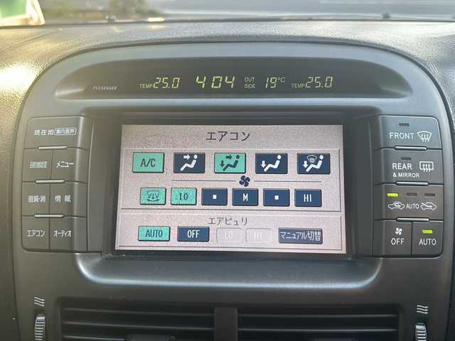 トヨタ セルシオ C インテリアセレクション 高知県 2001(平13)年 6.1万km ブラック サンルーフ/レザーシート/全席シートヒーター/前席エアシート/パワーシート/メモリー機能付きシート/リモコンキー/スペアキー１本/純正ナビ/CD/オートライト/純正フロアマット