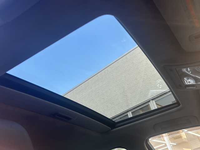 トヨタ セルシオ C インテリアセレクション 高知県 2001(平13)年 6.1万km ブラック サンルーフ/レザーシート/全席シートヒーター/前席エアシート/パワーシート/メモリー機能付きシート/リモコンキー/スペアキー１本/純正ナビ/CD/オートライト/純正フロアマット