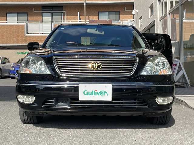 トヨタ セルシオ C インテリアセレクション 高知県 2001(平13)年 6.1万km ブラック サンルーフ/レザーシート/全席シートヒーター/前席エアシート/パワーシート/メモリー機能付きシート/リモコンキー/スペアキー１本/純正ナビ/CD/オートライト/純正フロアマット