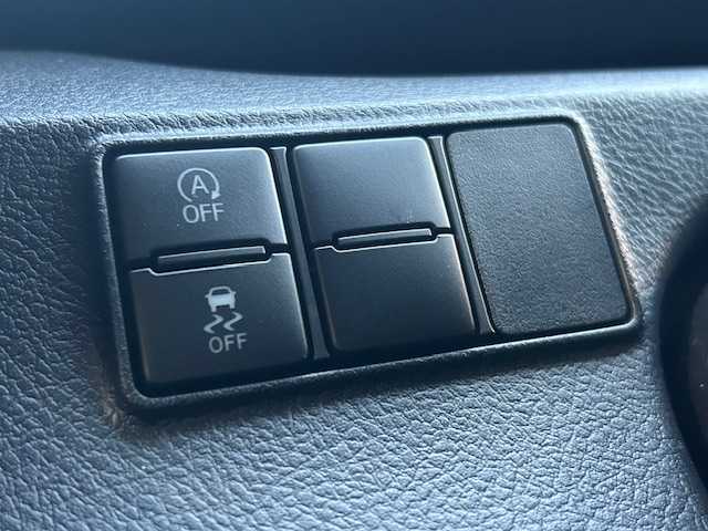 トヨタ シエンタ G 宮城県 2017(平29)年 6.3万km コバルトブルーメタリック 登録時走行距離６２８６４ｋｍ/純正SDナビ/CD/DVD/Bluetooth接続/フルセグテレビ/バックカメラ/両側パワースライドドア/トヨタセーフティーセンス/プリクラッシュセーフティー/レーンディパーチャーアラート/オートハイビーム/プッシュスタート/スマートキー/アイドリングストップ/横滑り防止/フォグランプ/純正ドライブレコーダー/ビルトインETC/ステアリングリモコン/純正フロアマット/AAC