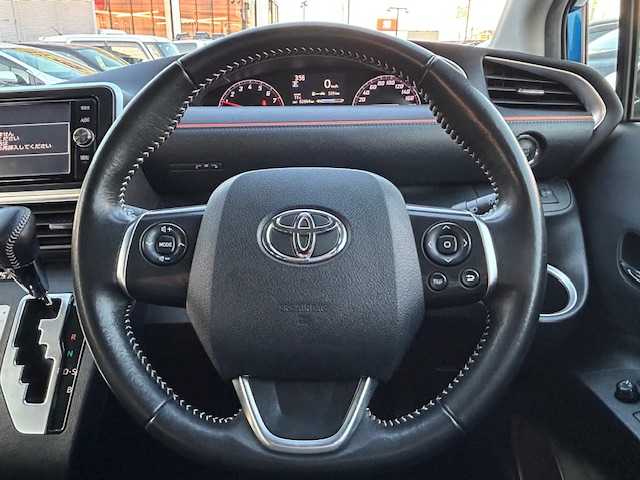 トヨタ シエンタ G 宮城県 2017(平29)年 6.3万km コバルトブルーメタリック 登録時走行距離６２８６４ｋｍ/純正SDナビ/CD/DVD/Bluetooth接続/フルセグテレビ/バックカメラ/両側パワースライドドア/トヨタセーフティーセンス/プリクラッシュセーフティー/レーンディパーチャーアラート/オートハイビーム/プッシュスタート/スマートキー/アイドリングストップ/横滑り防止/フォグランプ/純正ドライブレコーダー/ビルトインETC/ステアリングリモコン/純正フロアマット/AAC